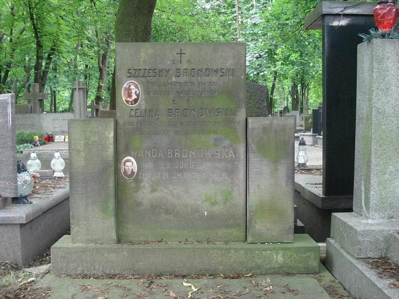 Zdjęcie grobu Szczęsny Bronowski (1)