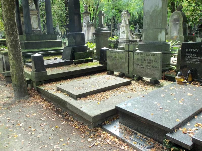 Zdjęcie grobu Tomasz Jaroński (1)