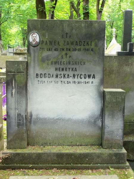 Zdjęcie grobu Teodora Kurnikowska (2)