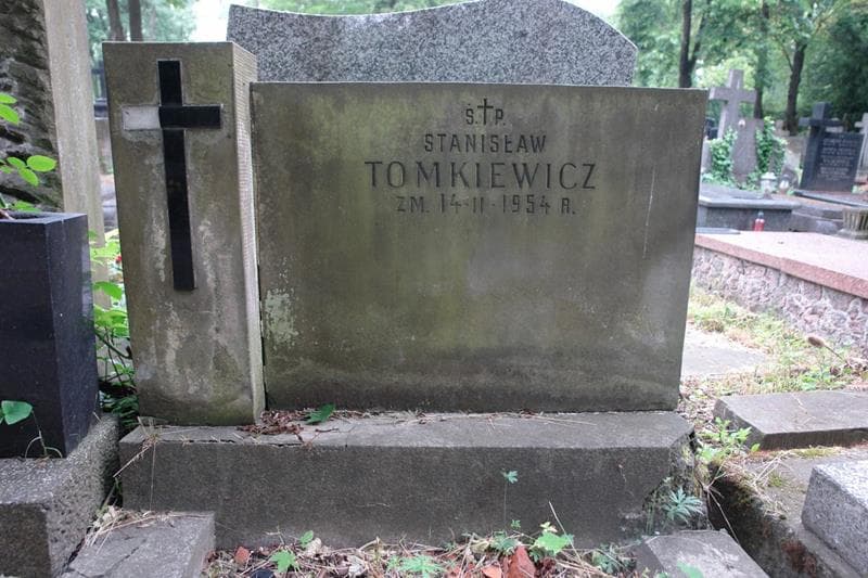 Zdjęcie grobu Stanisław Tomkiewicz (2)