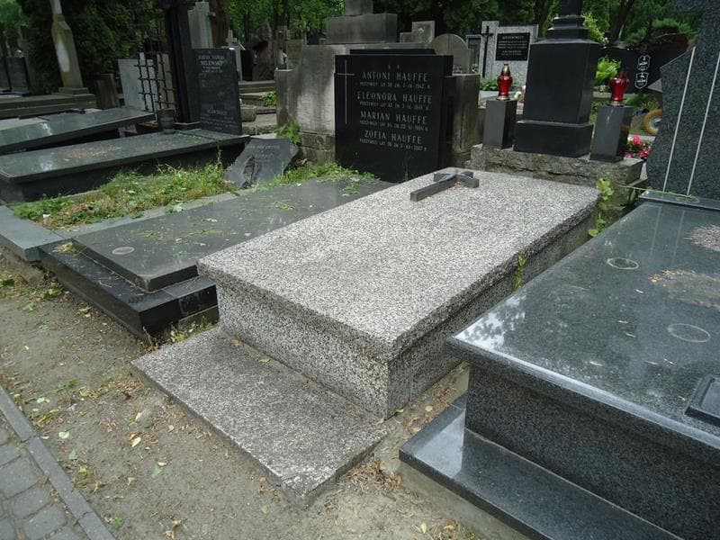 Zdjęcie grobu Cezary Jung (1)