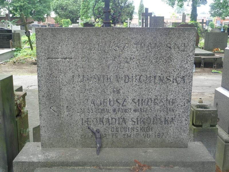 Zdjęcie grobu Ludwika Duchińska (2)