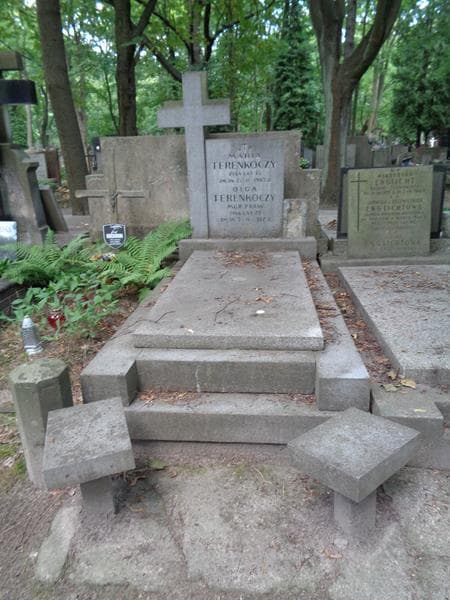 Zdjęcie grobu Maria Terenkoczy (1)