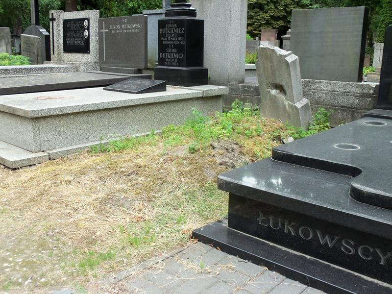 Zdjęcie grobu Anonim (1)