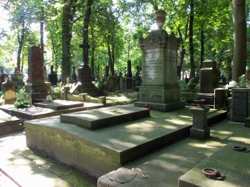 Zdjęcie grobu Antonina Noffokowa (1)