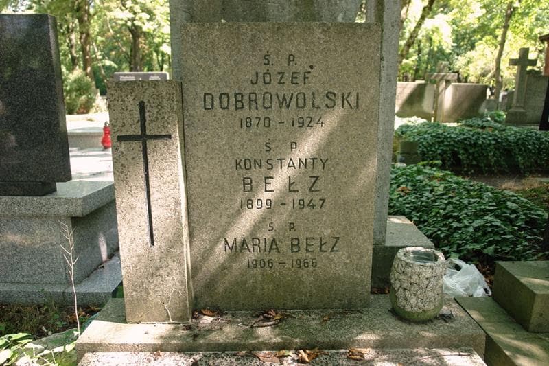 Zdjęcie grobu Konstanty Bełz (2)