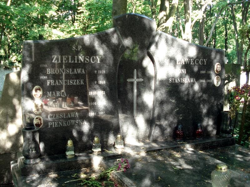 Zdjęcie grobu Czesława Pieńkowska (2)