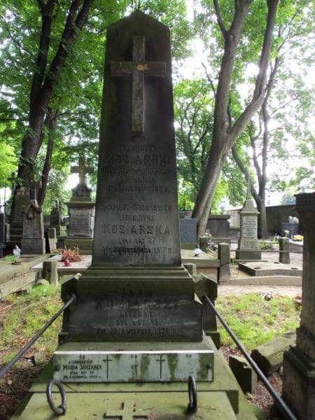 Zdjęcie grobu Maria Jarząbek (2)