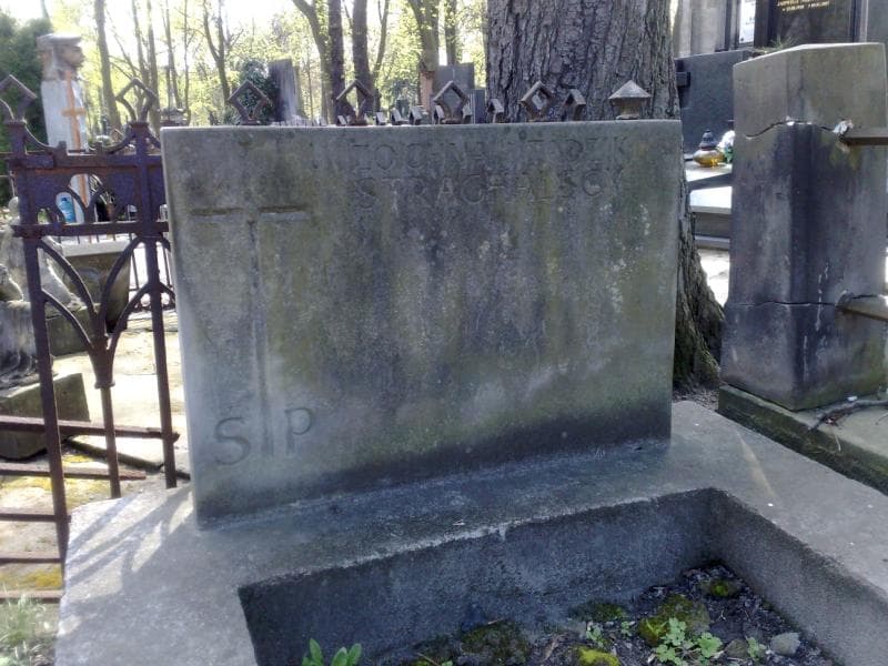 Zdjęcie grobu Zochna Strachalska (1)