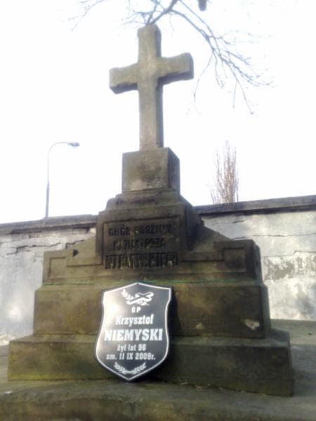 Zdjęcie grobu Wanda Walcowa (2)