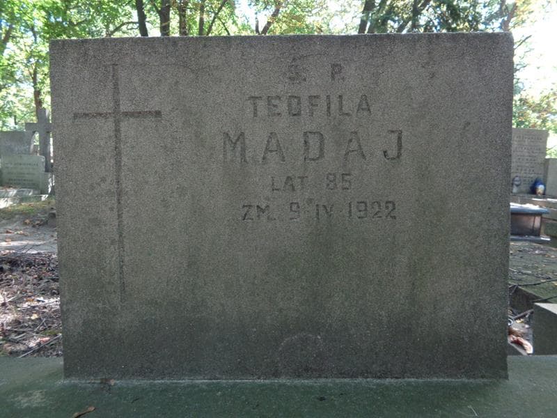 Zdjęcie grobu Teofila Madaj (2)
