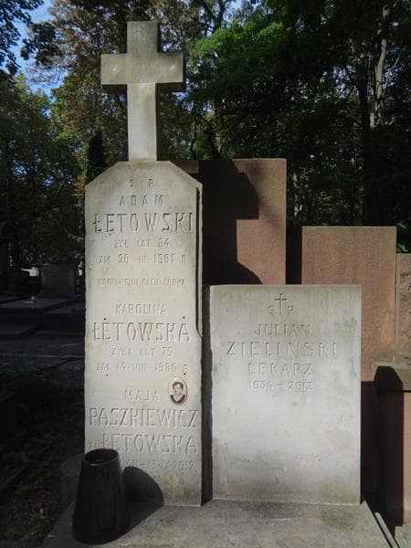 Zdjęcie grobu Maja Paszkiewicz (2)