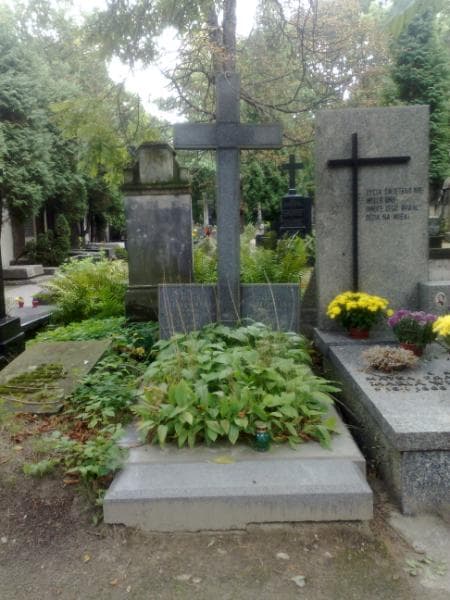 Zdjęcie grobu: Andrzej Dzięcielski