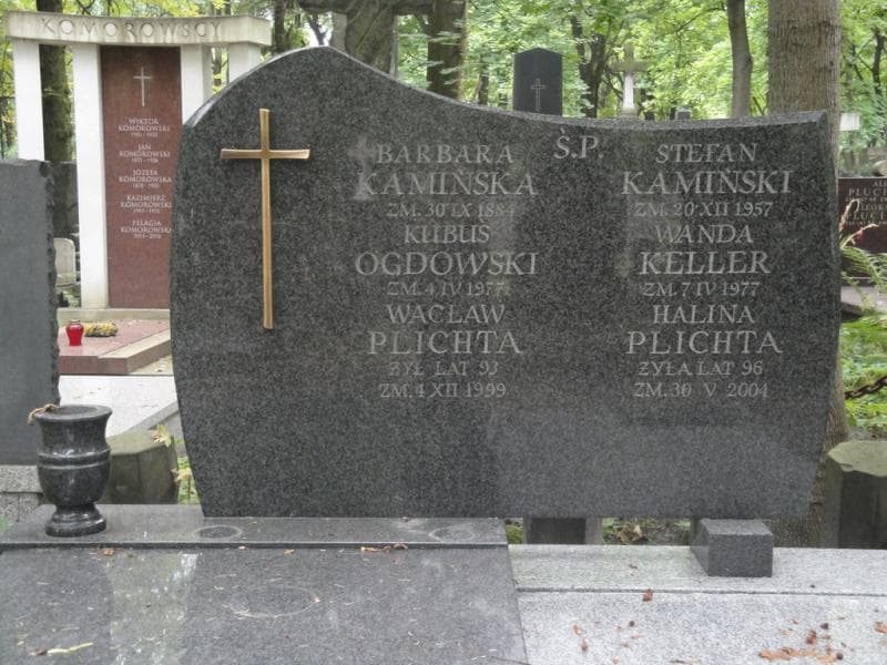 Zdjęcie grobu Wacław Plichta (2)
