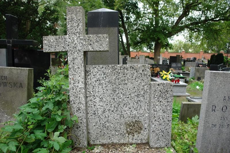 Zdjęcie grobu Marian Lewandowski (2)