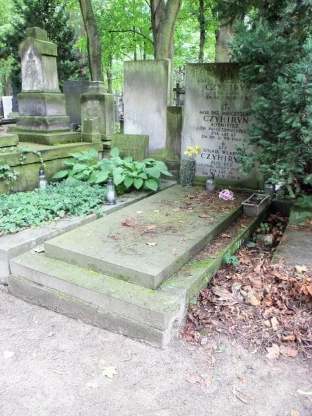 Zdjęcie grobu Mieczysław Czyhiryn (1)