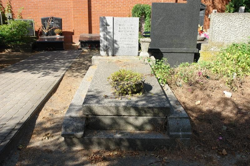 Zdjęcie grobu Mieczysław Bamber (1)