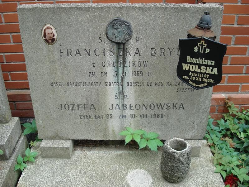 Zdjęcie grobu Józefa Jabłonowska (2)