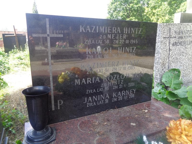 Zdjęcie grobu Karol Hintz (2)