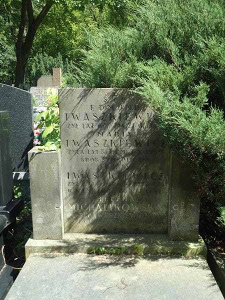 Zdjęcie grobu Maria Iwaszkiewicz (2)