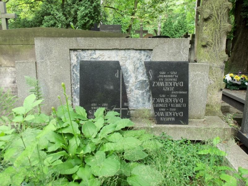 Zdjęcie grobu Marian Dałkiewicz (2)