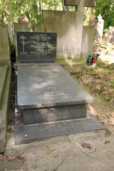 Zdjęcie grobu Władysław Kozłowski (1)