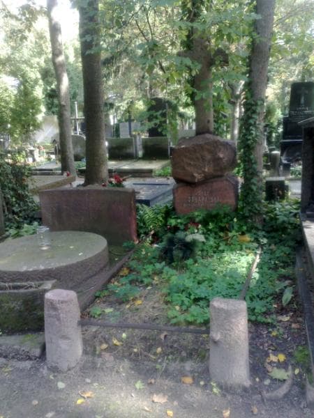 Zdjęcie grobu Józef Obrąpalski (1)