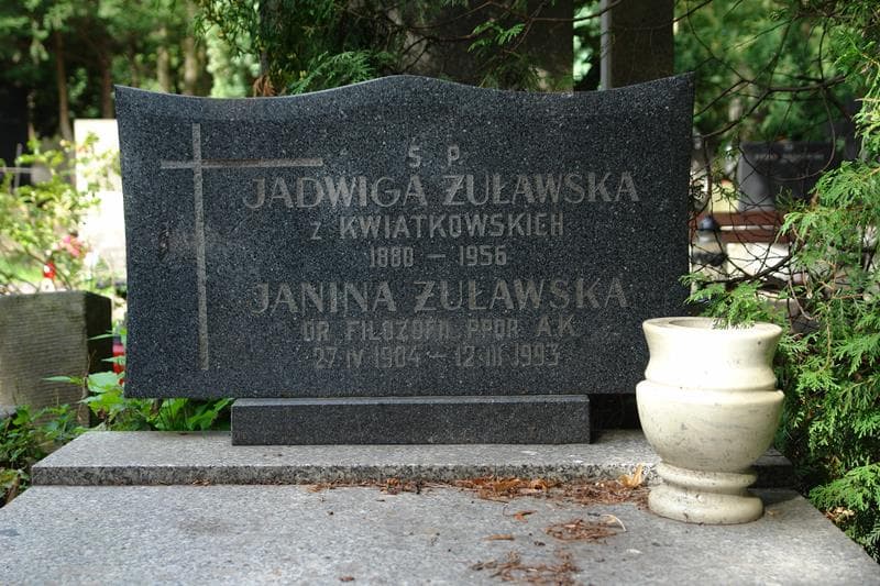 Zdjęcie grobu Jadwiga Żuławska (2)