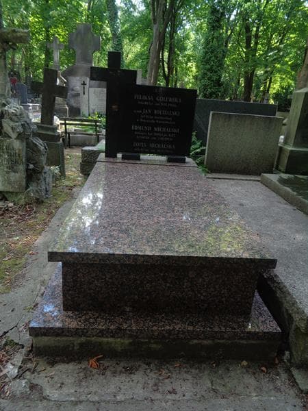 Zdjęcie grobu Feliksa Golubska (1)