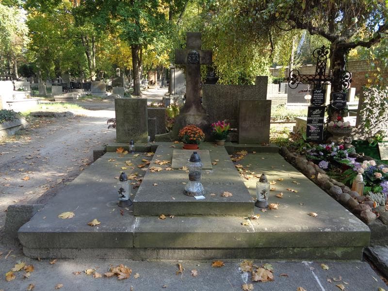 Zdjęcie grobu Wiktor Maciejewski (1)