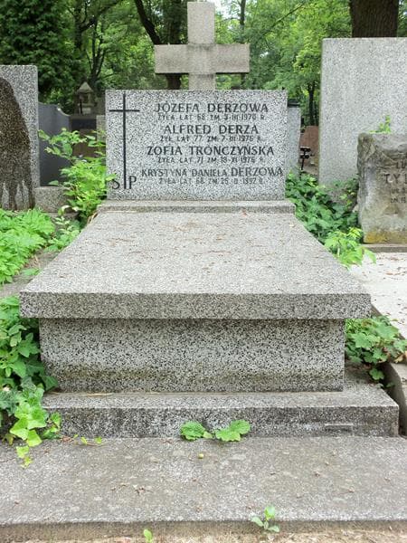 Zdjęcie grobu: Wlfred Derza