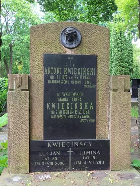Zdjęcie grobu Irmina Kwiecińska (2)
