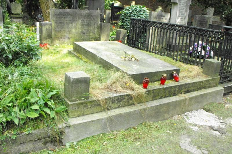 Zdjęcie grobu Irena Kurowska (1)