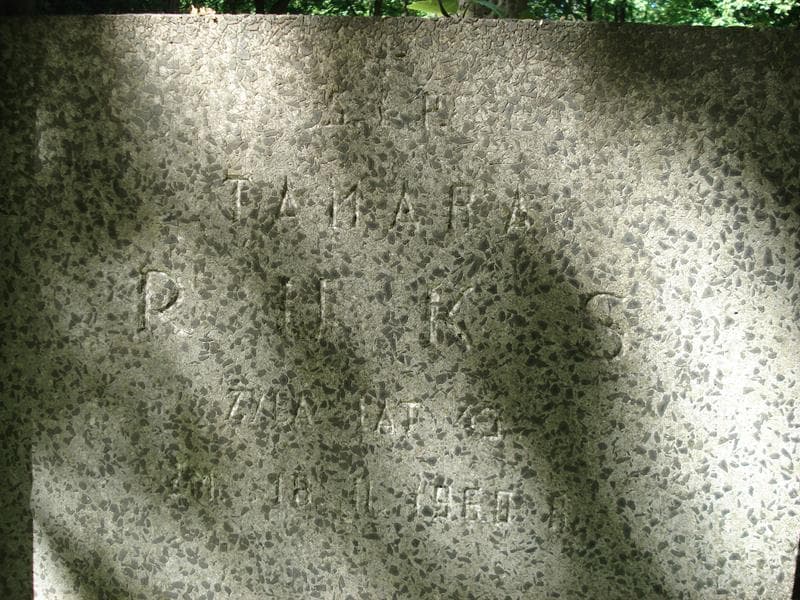 Zdjęcie grobu Tamara Ruks (1)