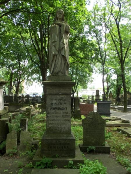 Zdjęcie grobu Wincenty Nowiński (2)