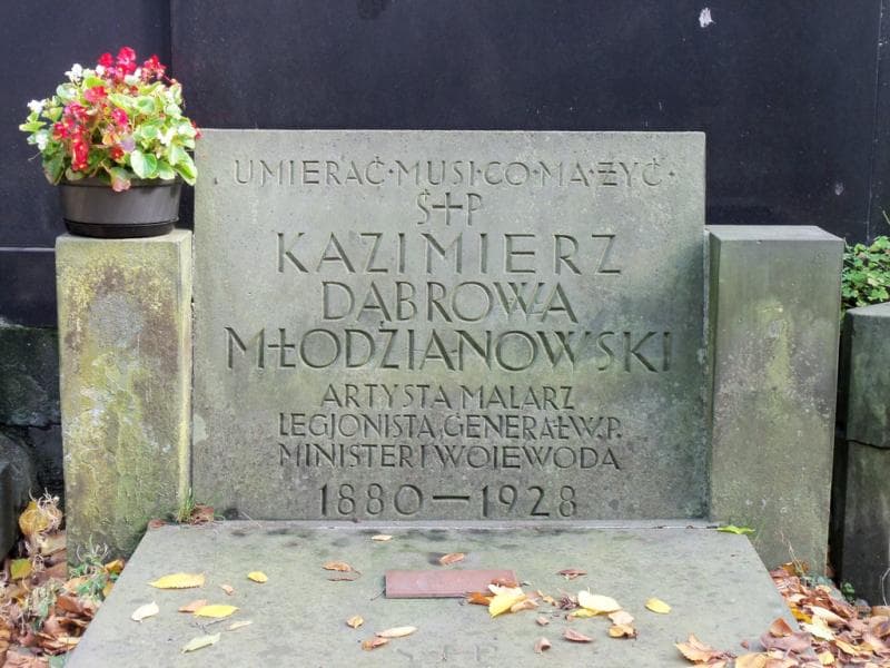 Zdjęcie grobu Kazimierz Dąbrowa Młodzianowski (2)