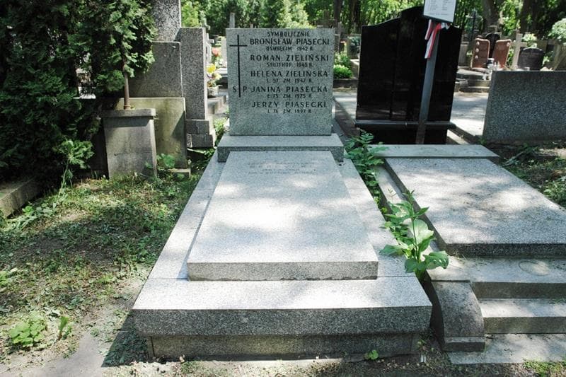 Zdjęcie grobu Jerzy Piasecki (1)