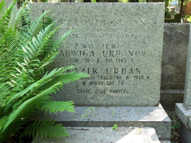 Zdjęcie grobu Kazik Urban (2)