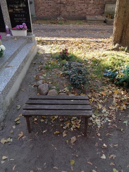 Zdjęcie grobu Anonim (1)