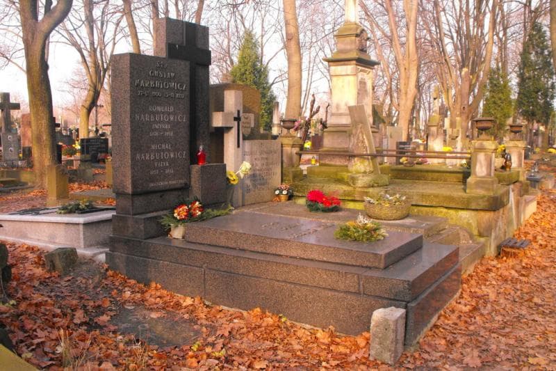 Zdjęcie grobu Michał Narbutowicz (1)
