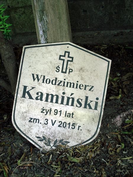 Zdjęcie grobu Anonim / Włodzimierz Kamiński (2)