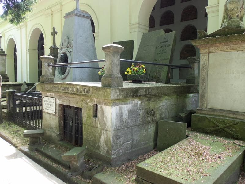 Zdjęcie grobu Julia De Vidal (2)