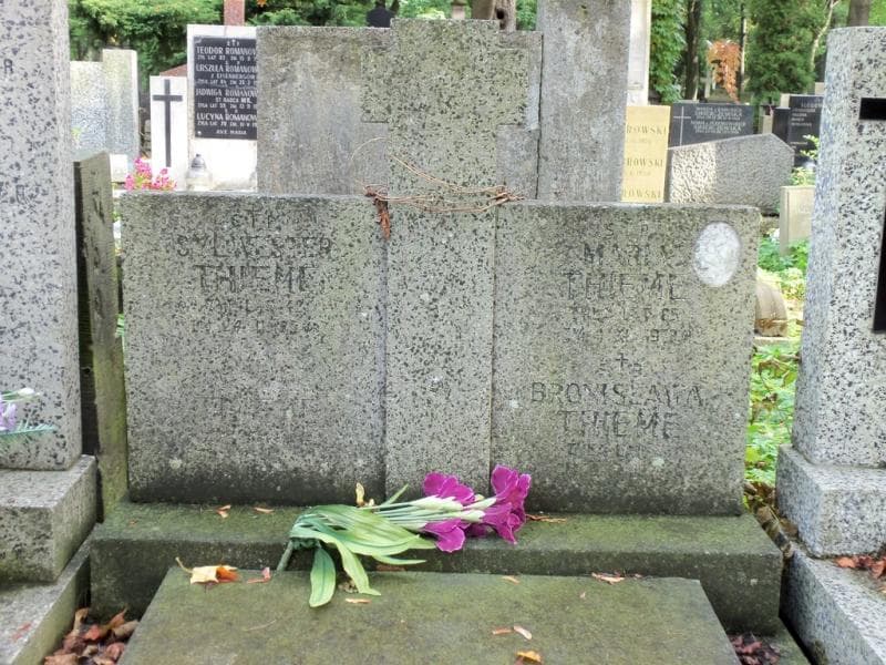 Zdjęcie grobu Maria Thieme (2)
