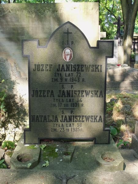 Zdjęcie grobu Józef Janiszewski (2)