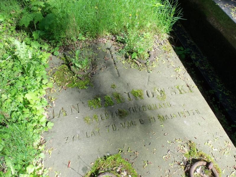 Zdjęcie grobu Jan Malinowski (2)