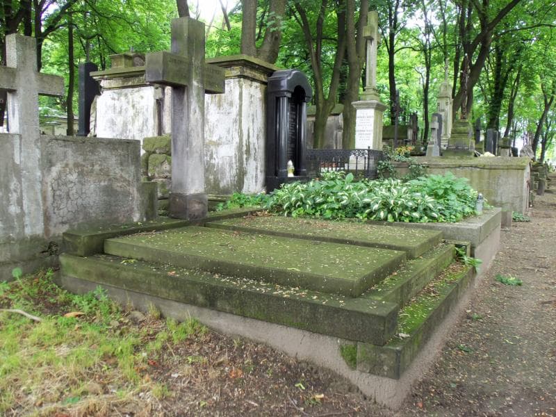 Zdjęcie grobu Urbańscy (1)