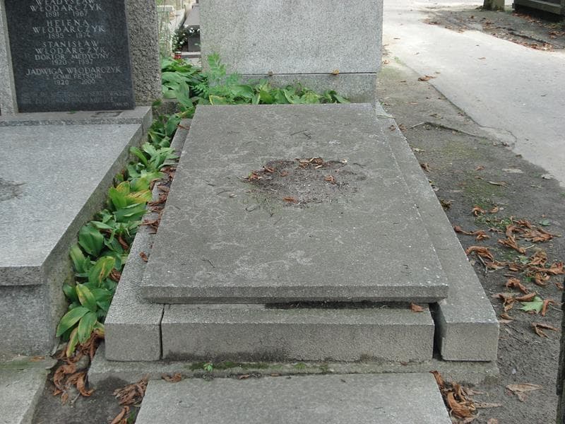 Zdjęcie grobu: Stanisław Słowikowski