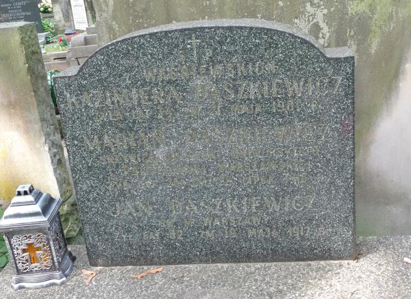 Zdjęcie grobu Marian Daszkiewicz (2)