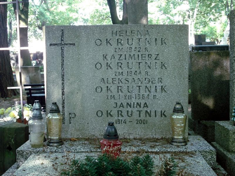 Zdjęcie grobu Helena Okrutnik (1)