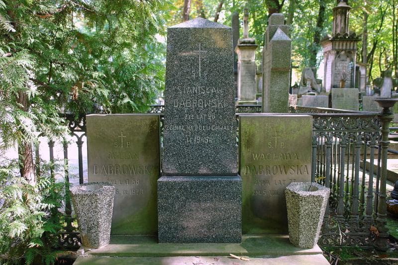 Zdjęcie grobu Julian Dąbrowski (2)